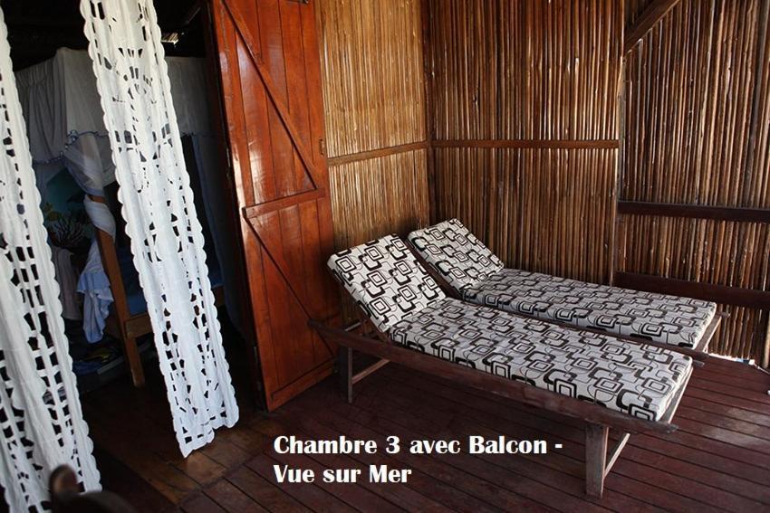 Chez Yolande Hotel Ampangorinana Exterior foto