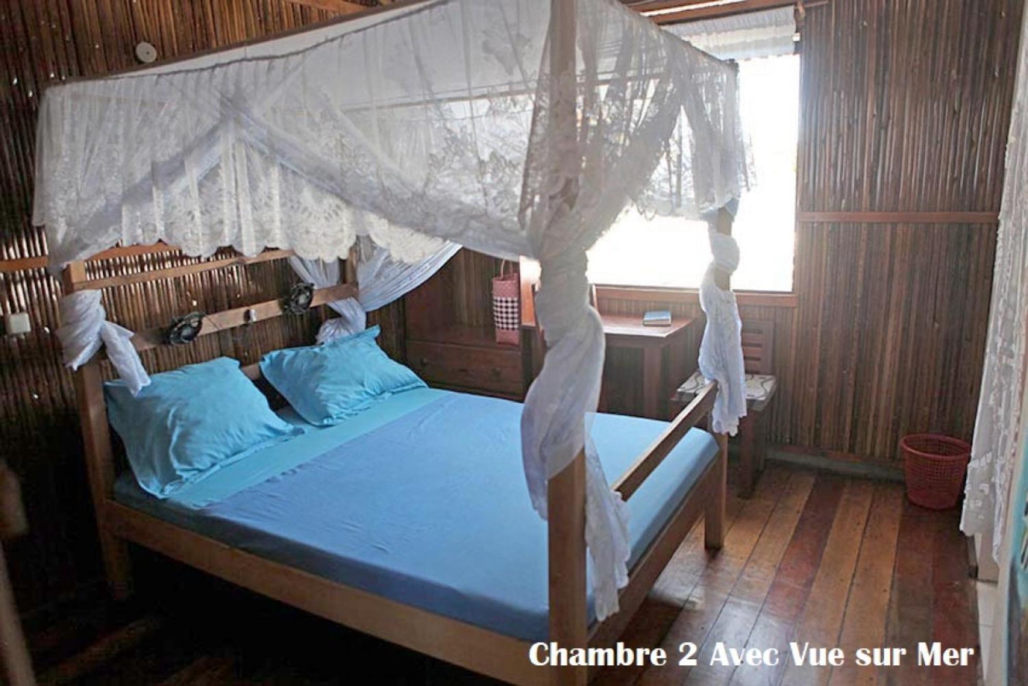 Chez Yolande Hotel Ampangorinana Exterior foto
