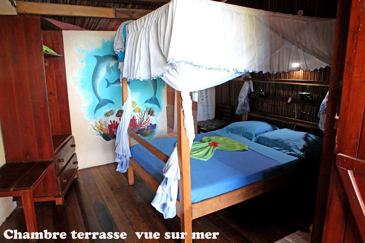 Chez Yolande Hotel Ampangorinana Exterior foto